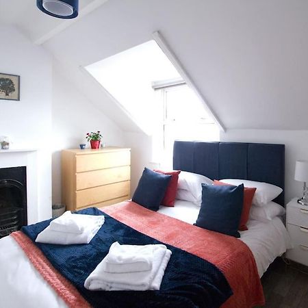 City Centre 4 Bedroom House วินเชสเตอร์ ภายนอก รูปภาพ